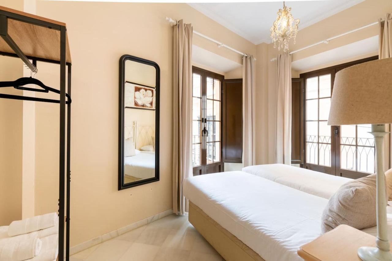 Puente Y Pellon By Thegoodtourist Apartman Sevilla Kültér fotó