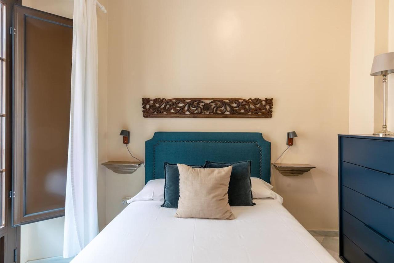 Puente Y Pellon By Thegoodtourist Apartman Sevilla Kültér fotó